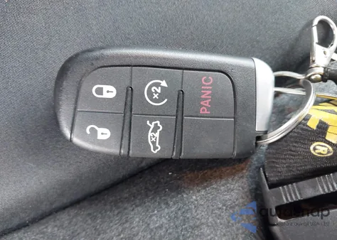 2019 Chrysler 300 Touring from USA, damaged, VIN 2C3CCAAG8KH602119